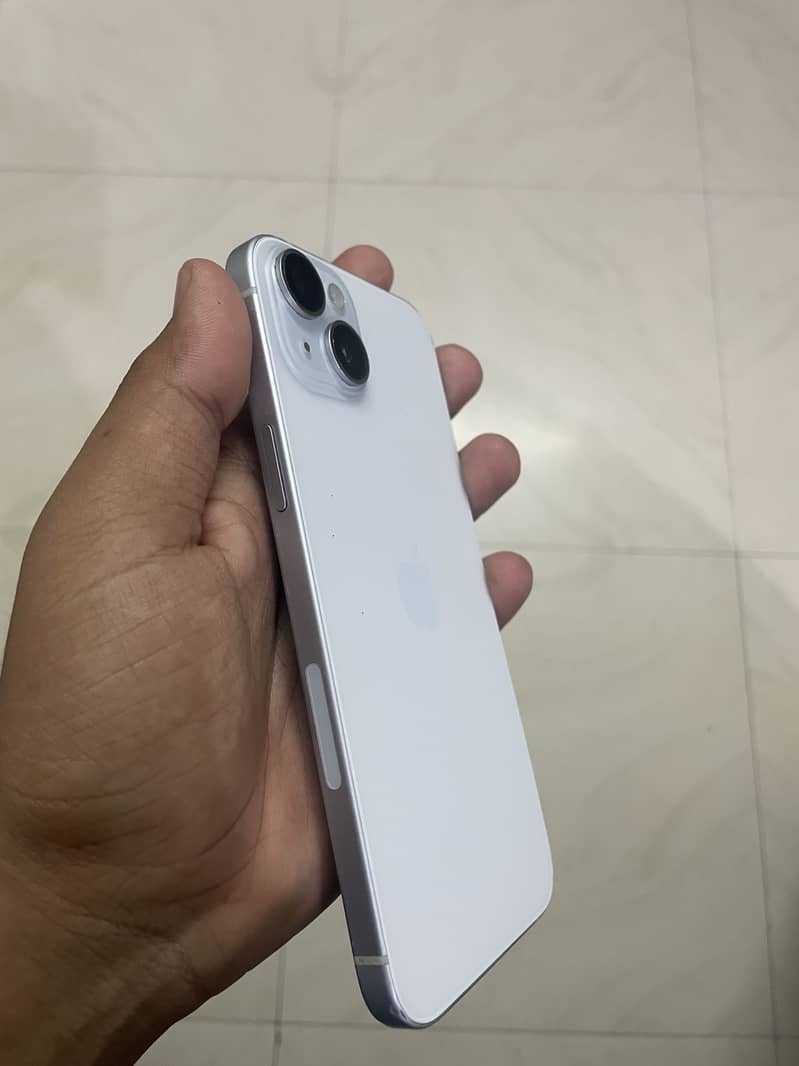 Apple iPhone 15 plus 3