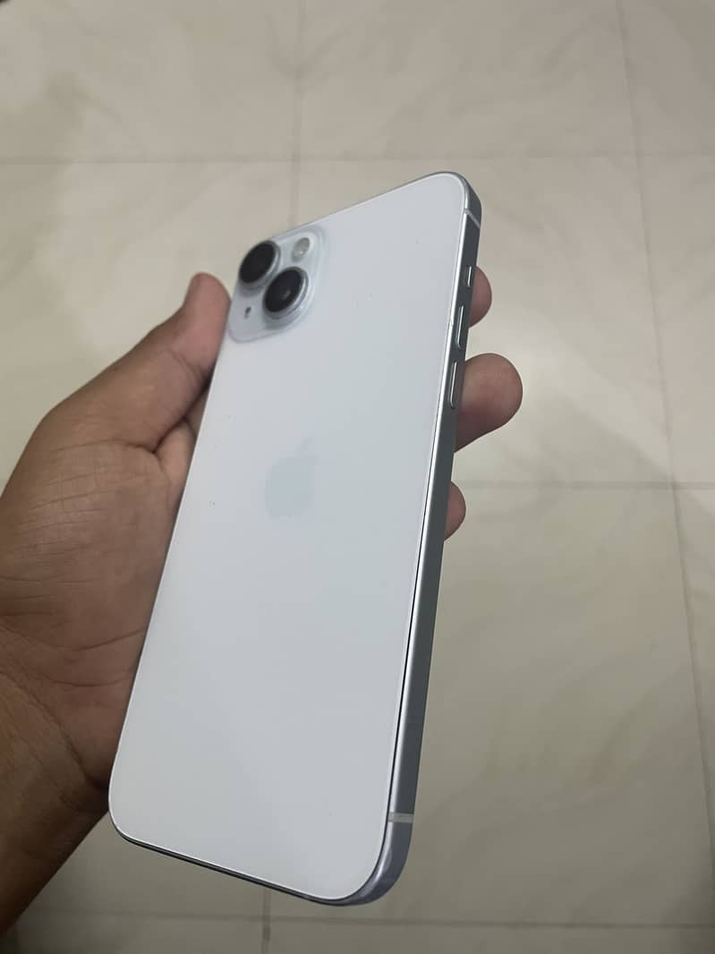 Apple iPhone 15 plus 4