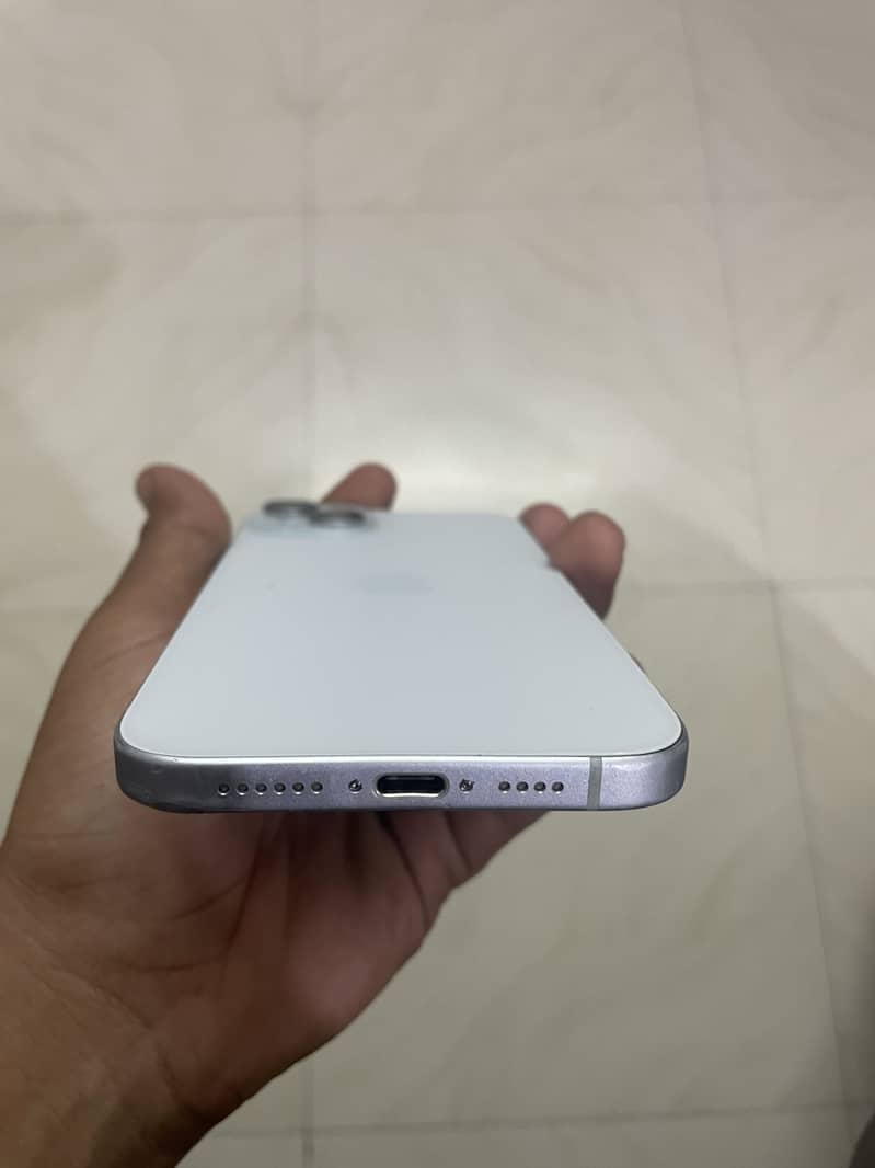 Apple iPhone 15 plus 8