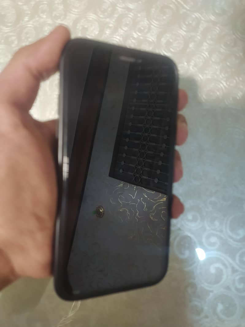 Apple iPhone XS 1