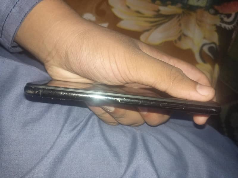 Apple iPhone X 1
