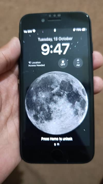 Apple iPhone SE