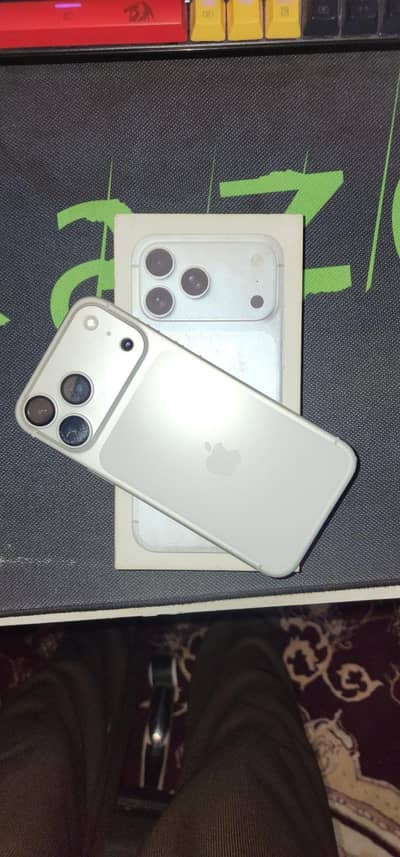 Apple iPhone 17 Pro Max Factory Unlocked