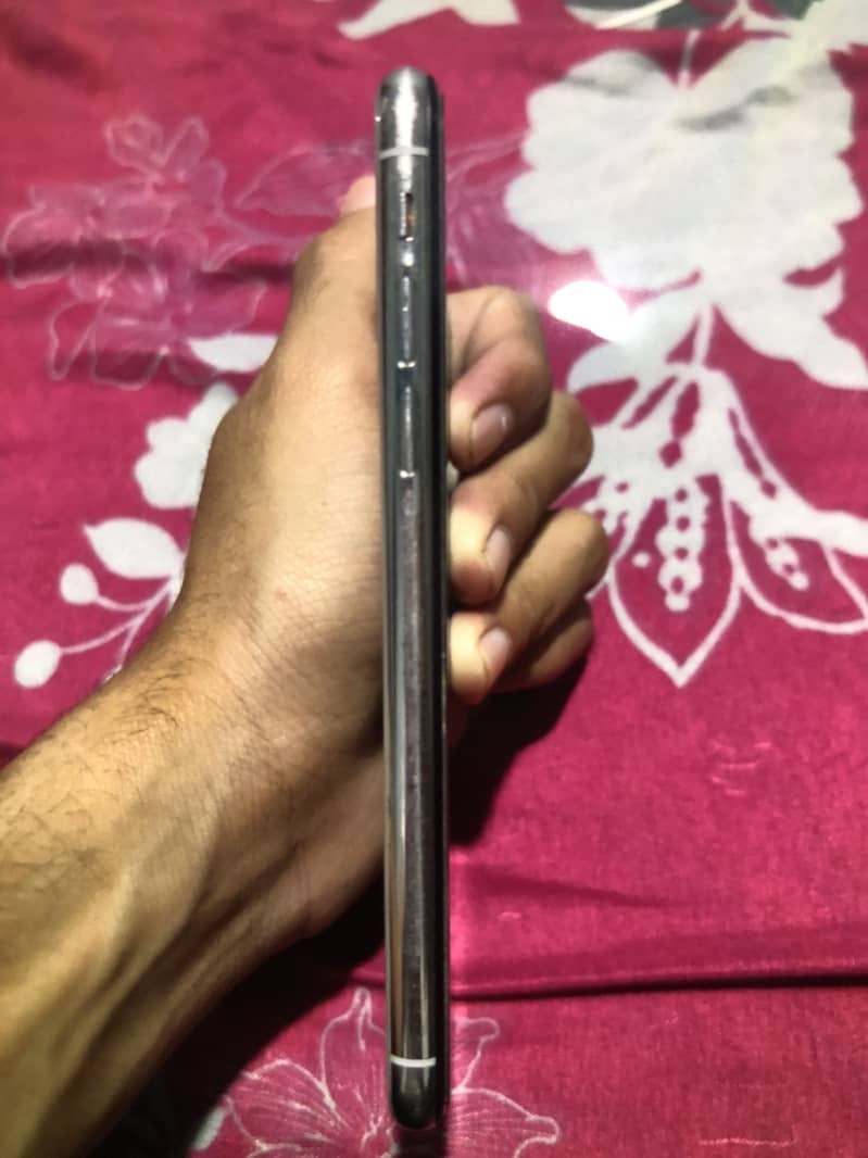 Apple iPhone X 1