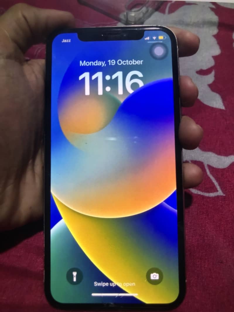 Apple iPhone X 5