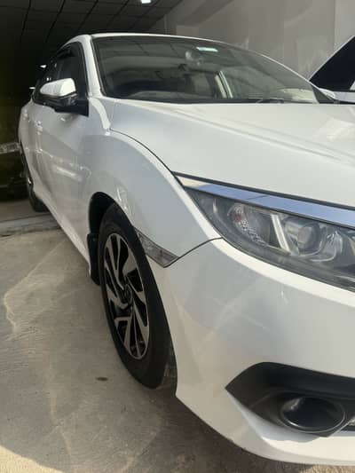 Honda Civic Oriel 2018