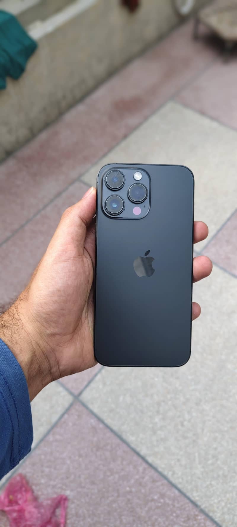 Apple iPhone 14 Pro Max 0