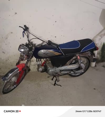 Hero bike good condition 03718071150