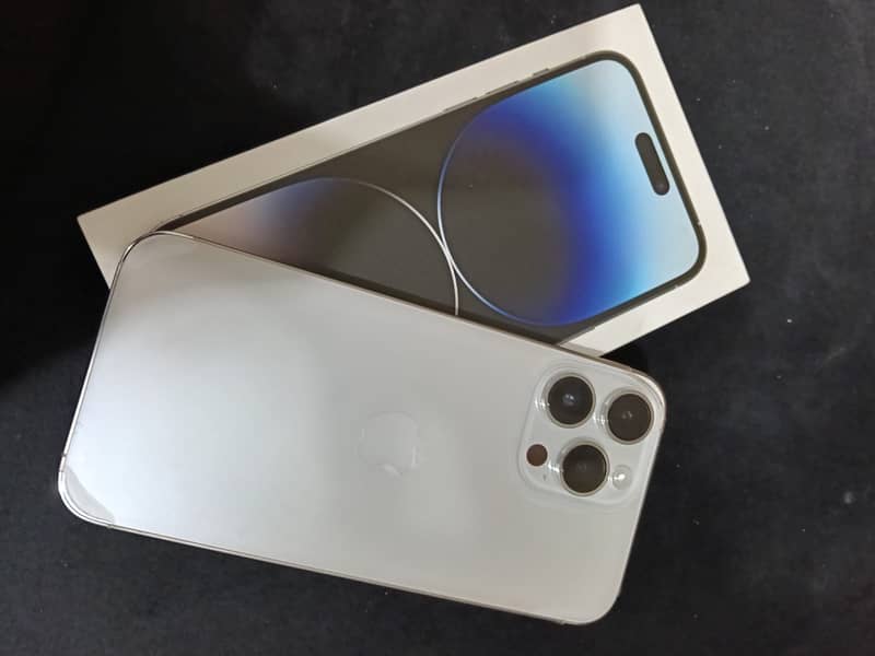 Apple iPhone 14 Pro Max 2