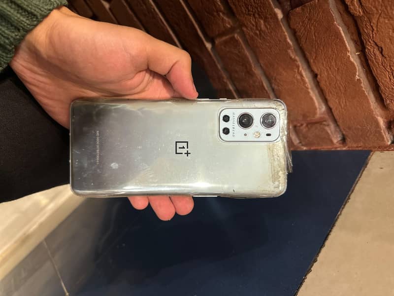 One Plus 9 Pro 1