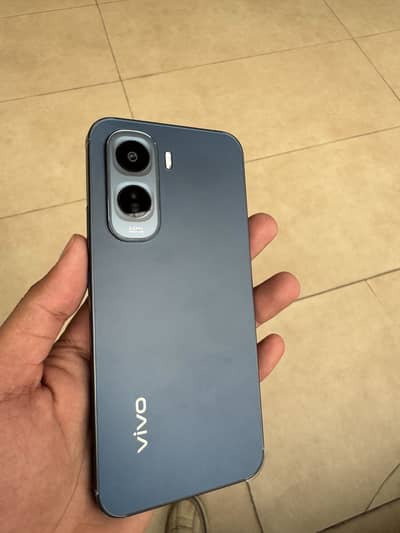 Vivo Y500