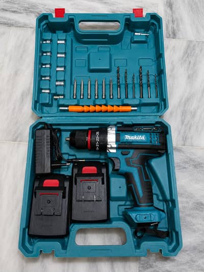 Cordless drill with metal chuk with two batteries