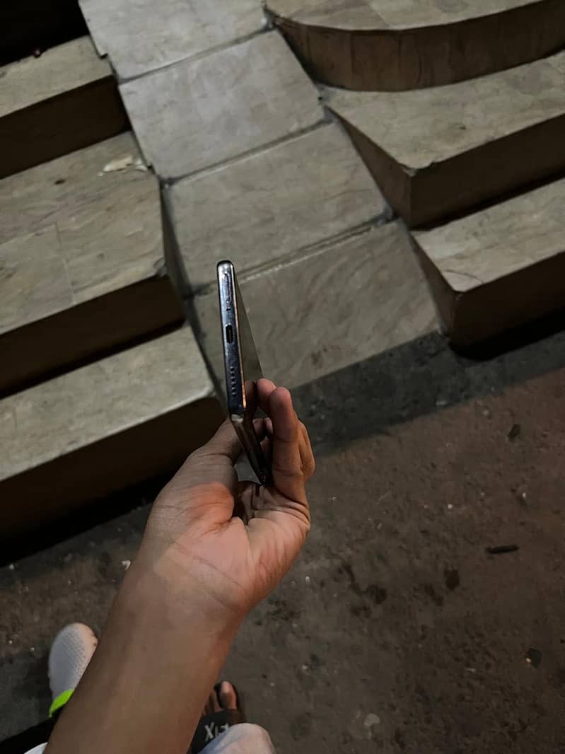 Tecno CAMON 40 Pro 2