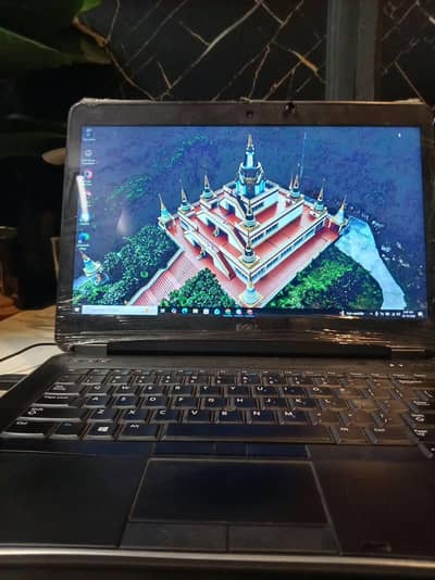 Dell Latitude E6440 Laptop – Core i5 4th Gen | 4GB RAM | SSD
