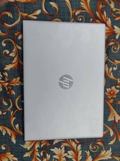 HP. . leptop. . SSD226. . corei5. . 8ganaration. . battery timing 4+hours. 10/10