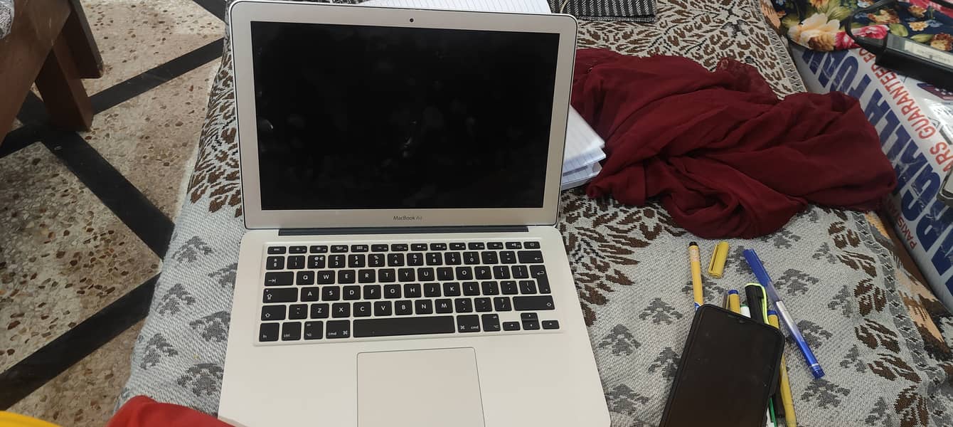 MACBOOK AIR 4