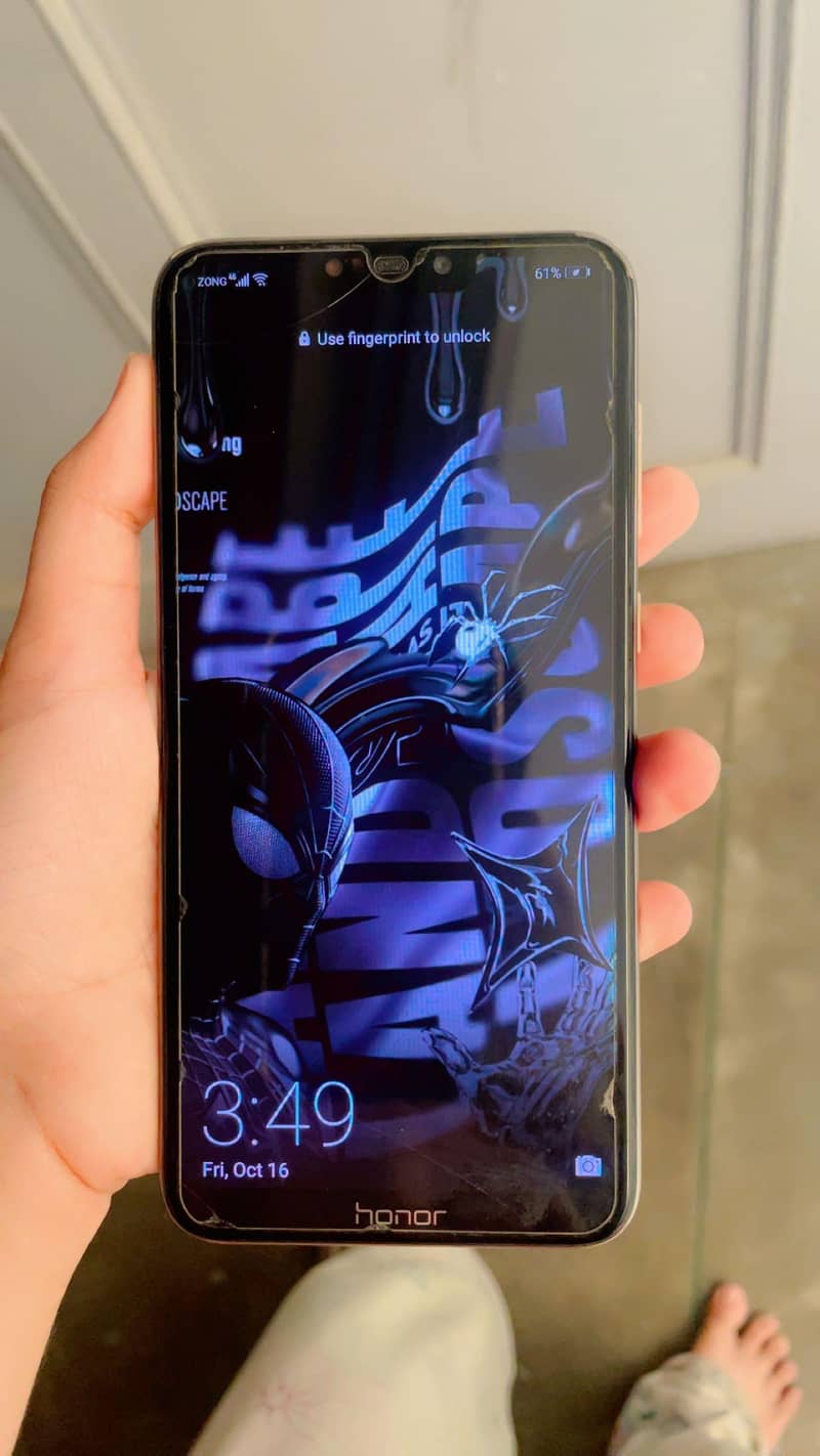 Honor 8C 0