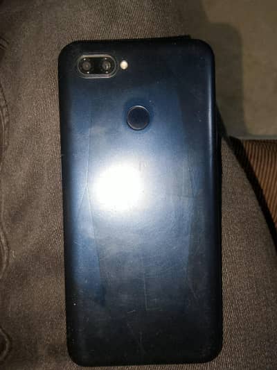 Oppo A12