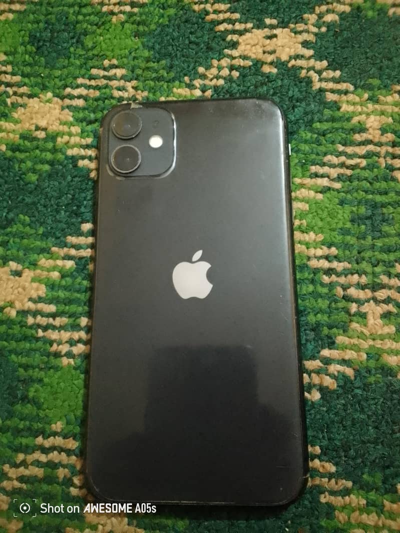 Apple iPhone 11 0