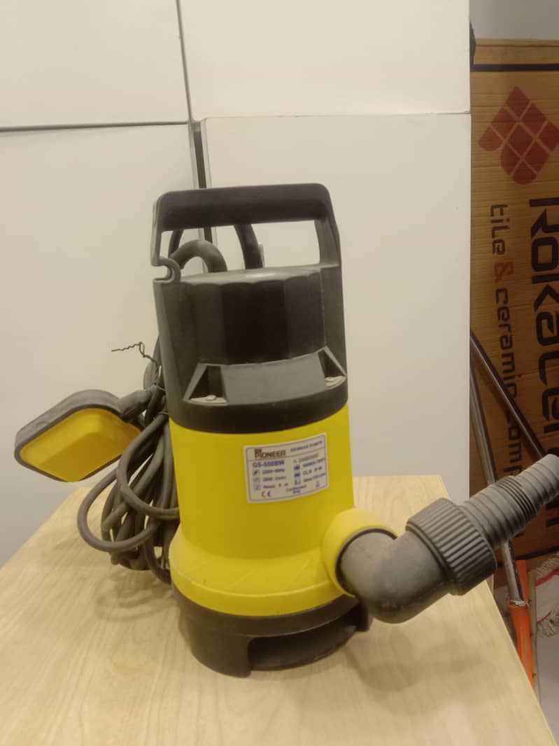 Submersible Pump 1