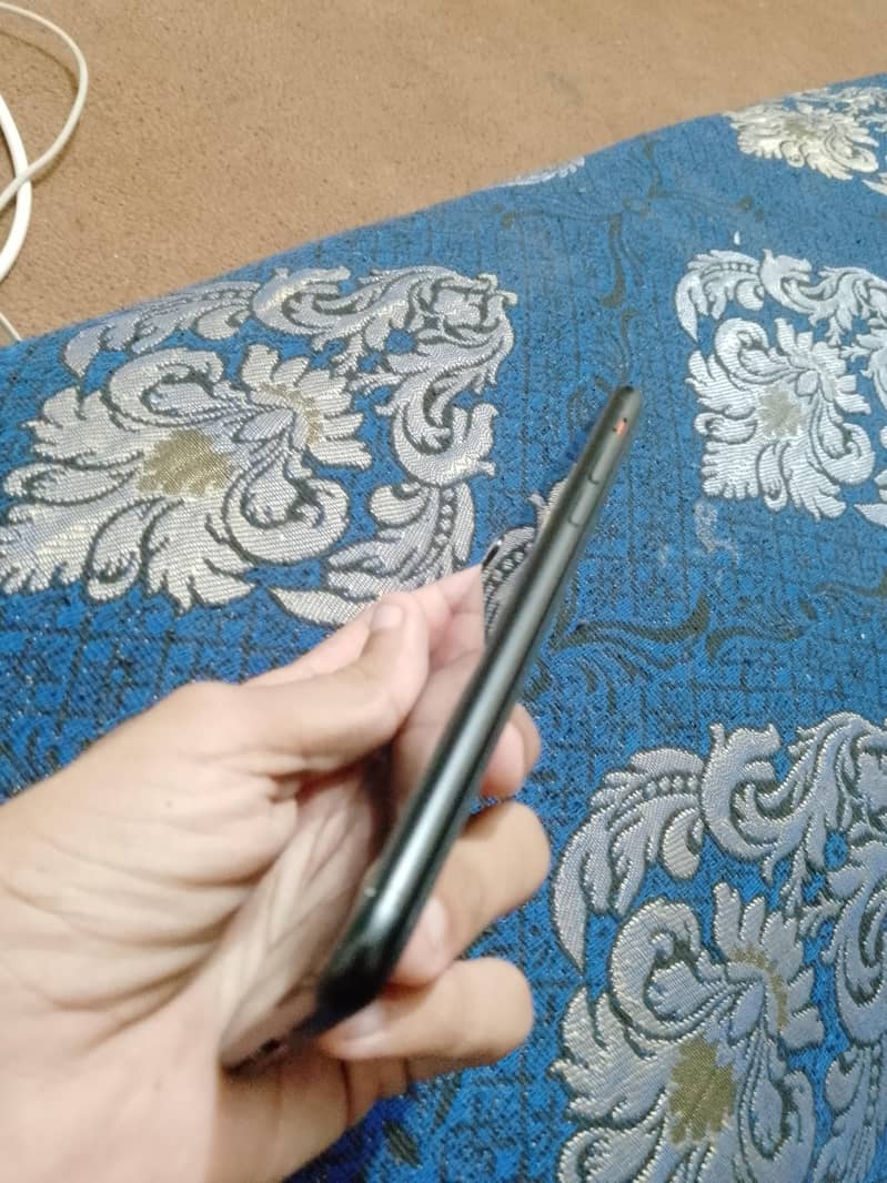 Apple iPhone SE 1