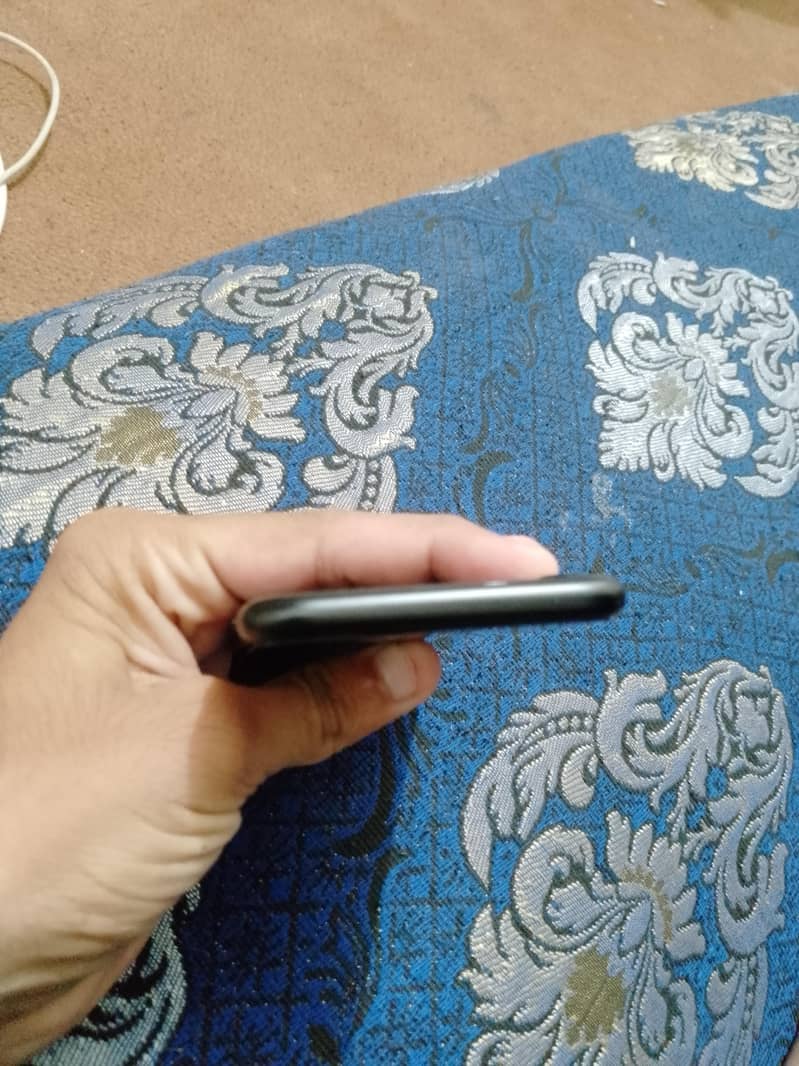 Apple iPhone SE 4