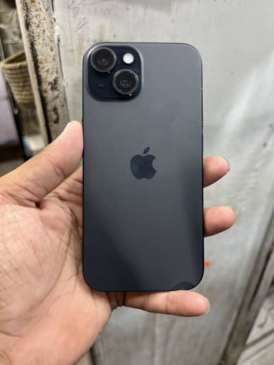 Apple iPhone 15