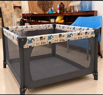 Baby playpen cot