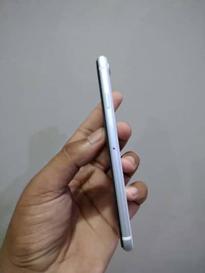 Apple iPhone SE 2nd generation