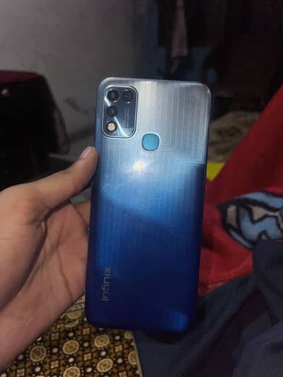 Infinix Hot 11 Play