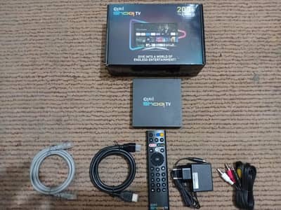 Android tv box. 2GB. 32GB. ORIGINAL