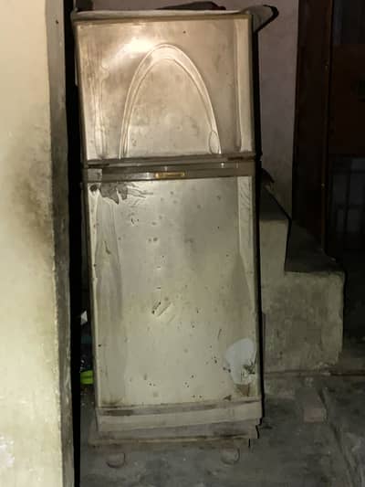 Dawlance fridge hai