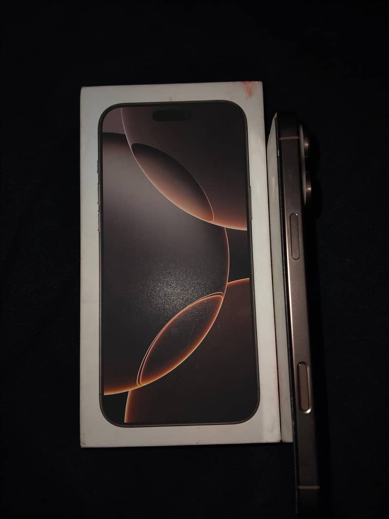 Apple iPhone 16 Pro Max 5