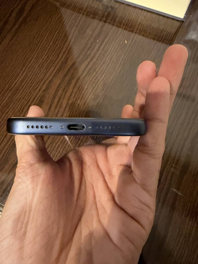 Apple iPhone 17 Pro Max 2
