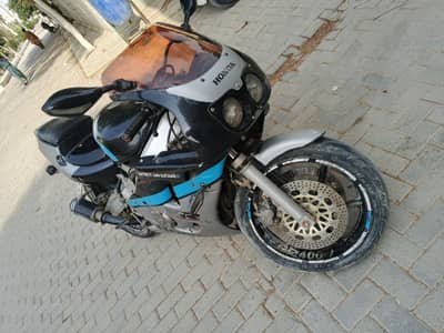 Honda CBR 400rr Model 1994 Reg 1997 Karachi Number