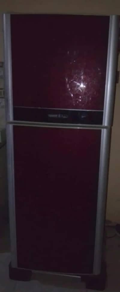 Fridge 10 by 10 Condition 35000 Emergency sell