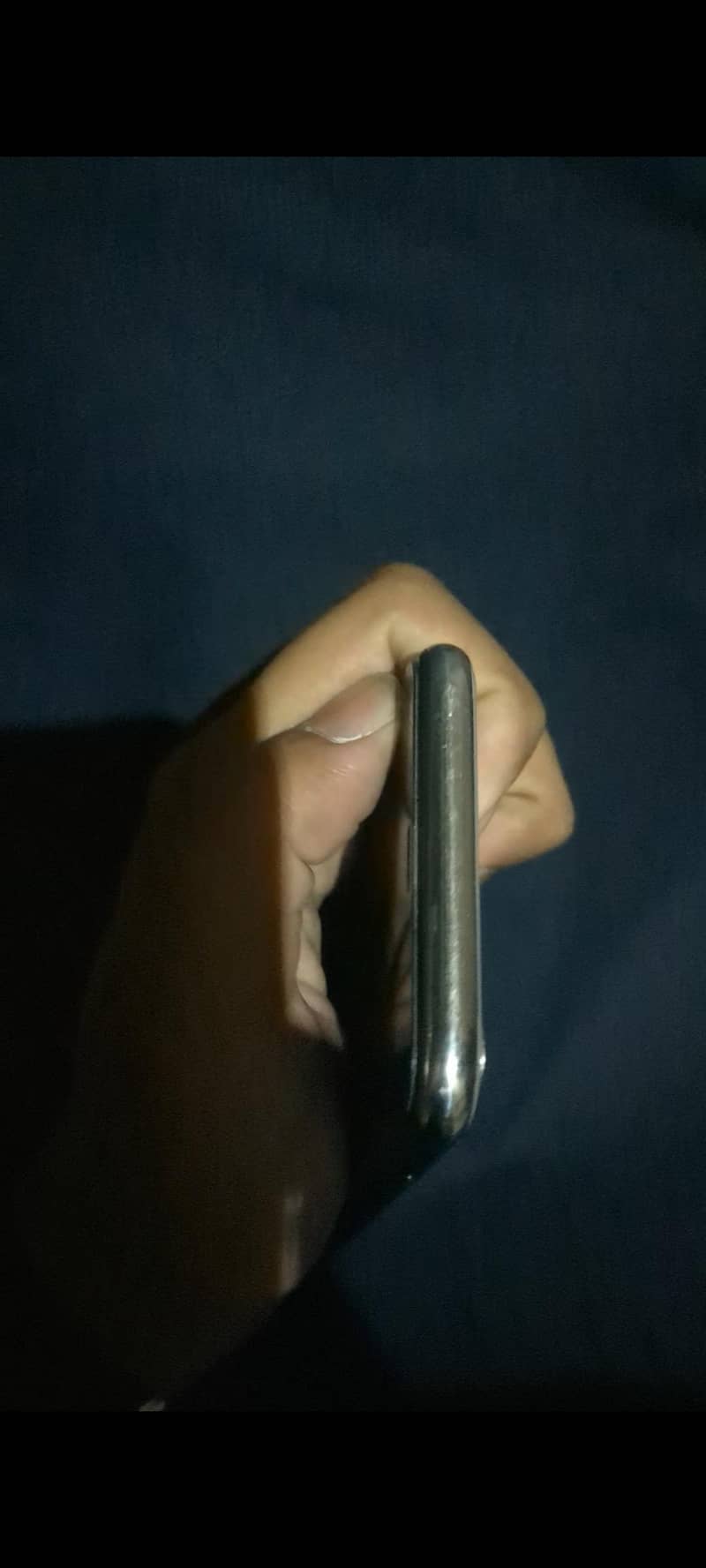 Apple iPhone X 4