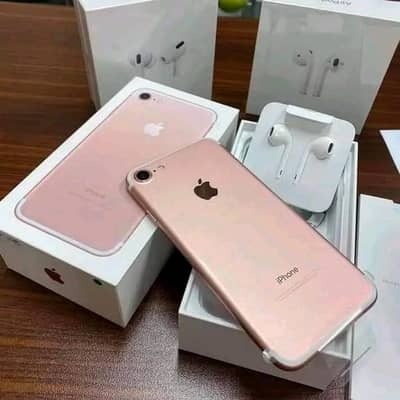Apple iPhone 7 Plus128 GB with box
