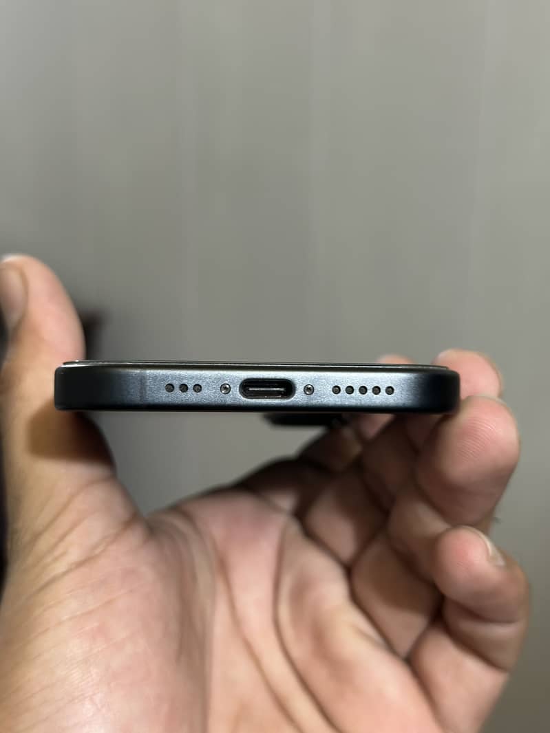 iPhone 3
