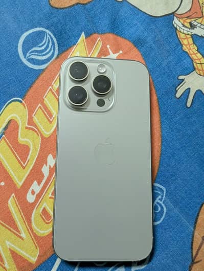 Apple iPhone 16 Pro