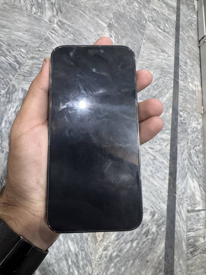 Apple iPhone 12 Pro 2