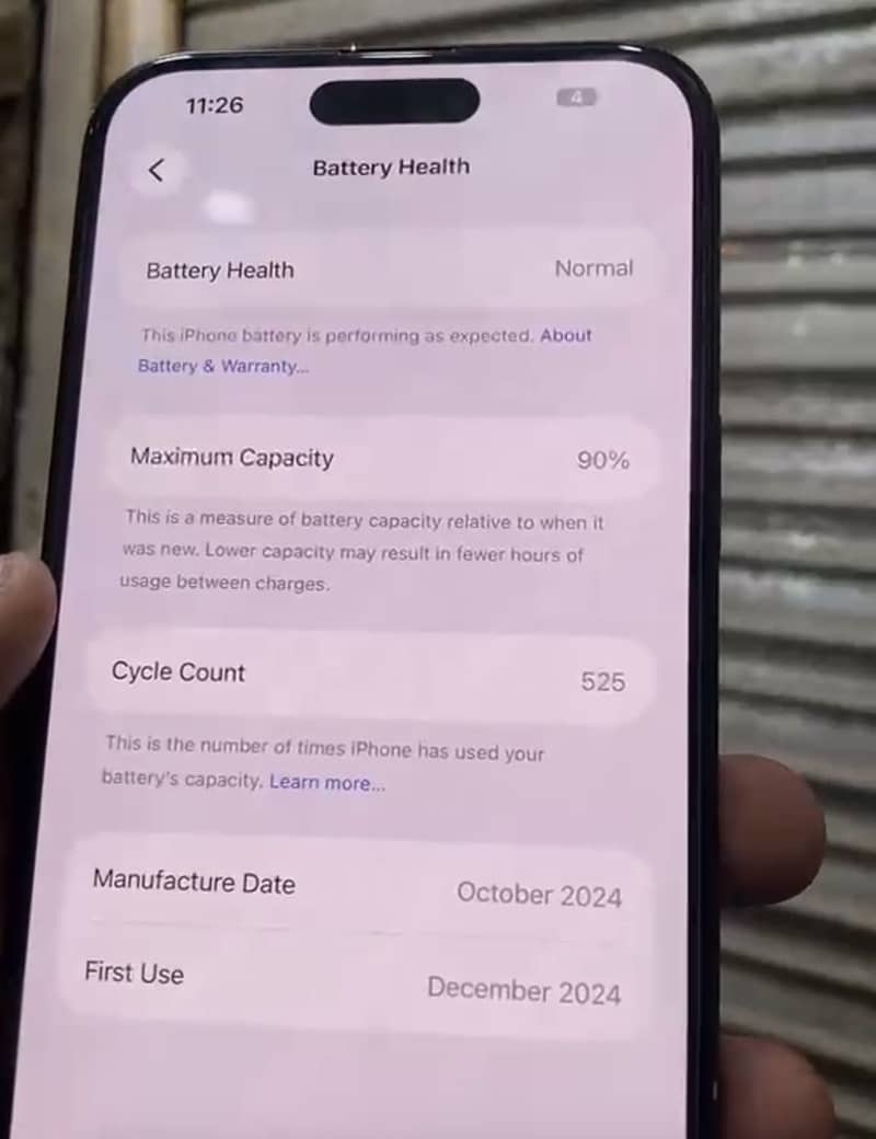 Apple iPhone 16 Plus 1
