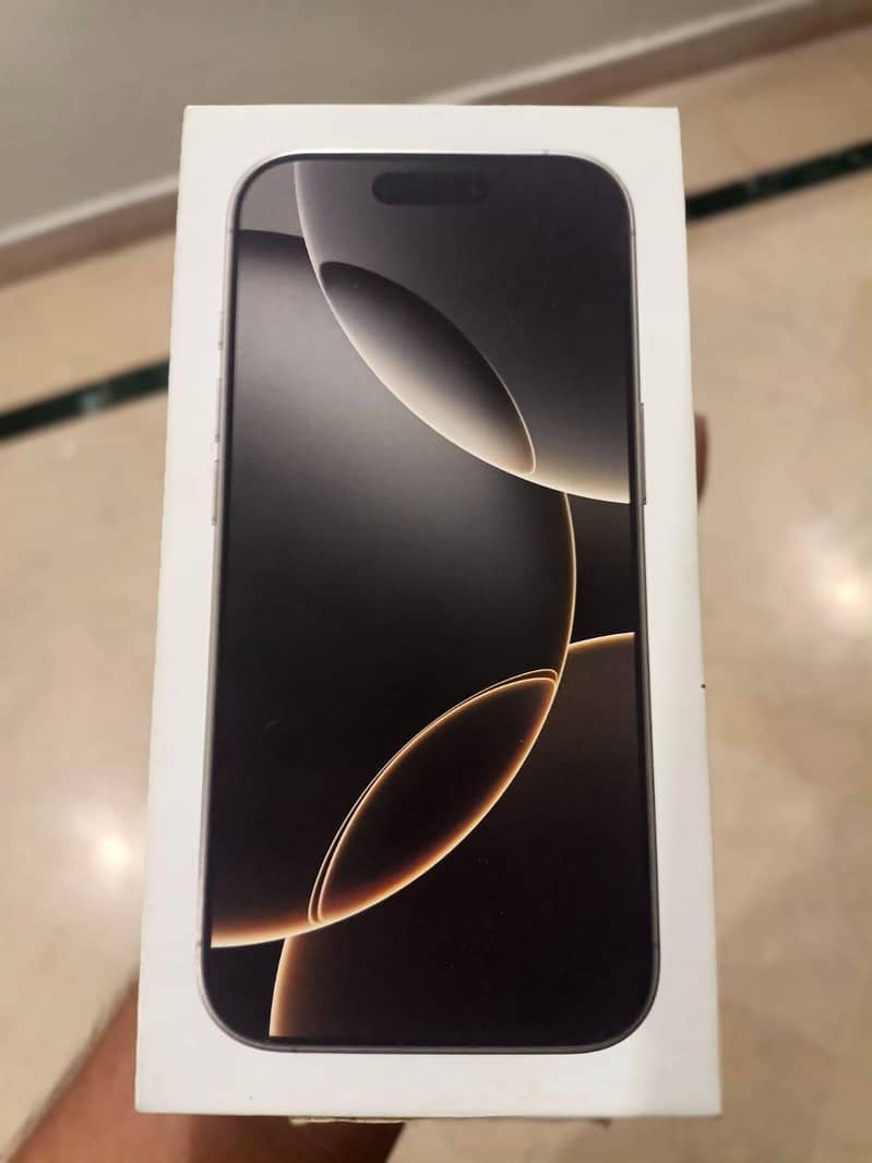 Apple iPhone 16 Pro 5
