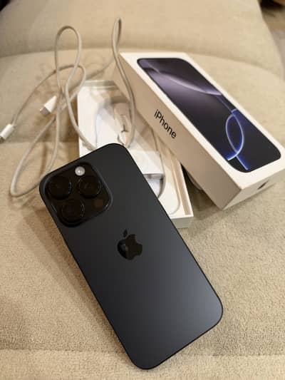 Apple iPhone 16 Pro