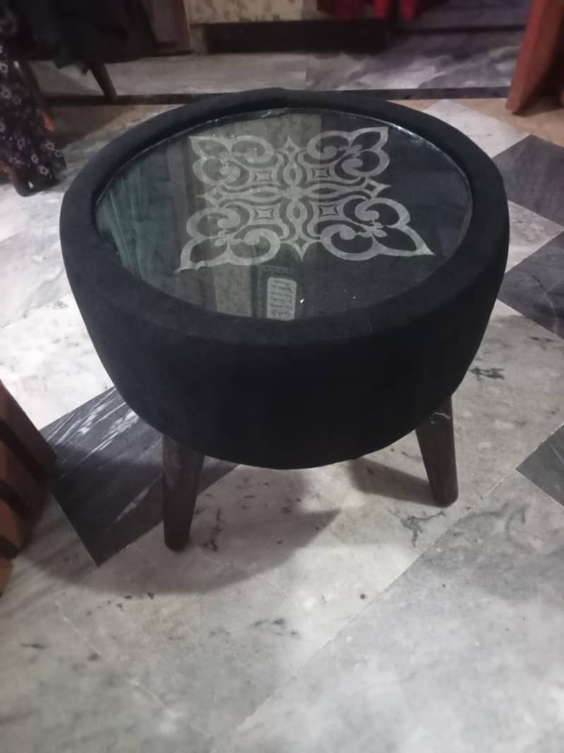 sofas and table 2