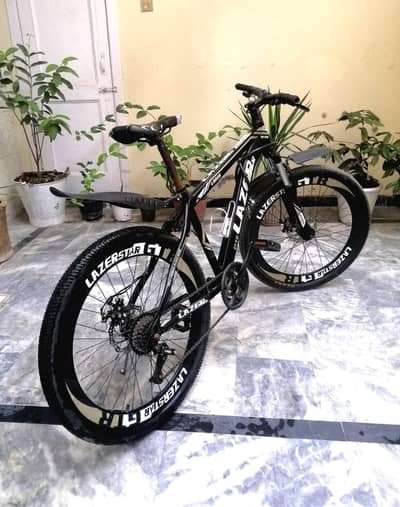 LazerStar GTR 7-Speed Mountain Bike - Black, Ready to Ride