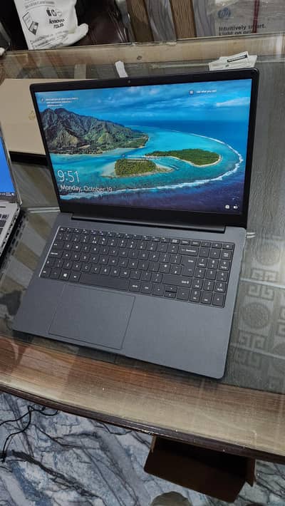 Toshiba Dynabook | i5 10th | 8gb ram | 256nvme