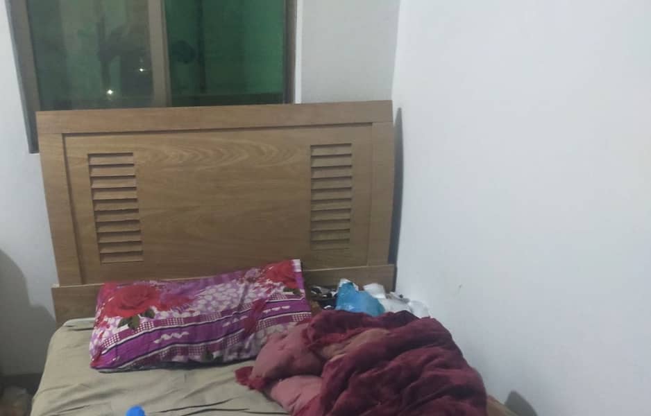 Complete Bed set for bedroom 0