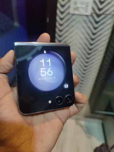 Samsung Mobile Z Flip 5