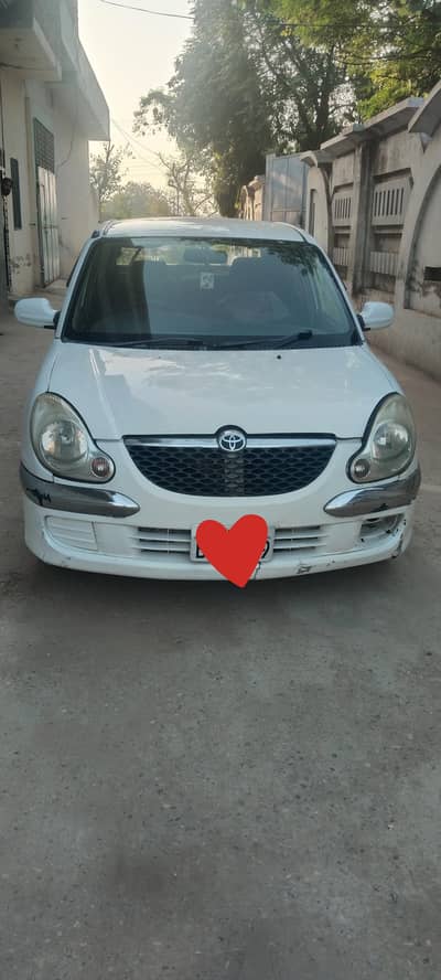 Toyota Duet 2007 model good condition family use car
